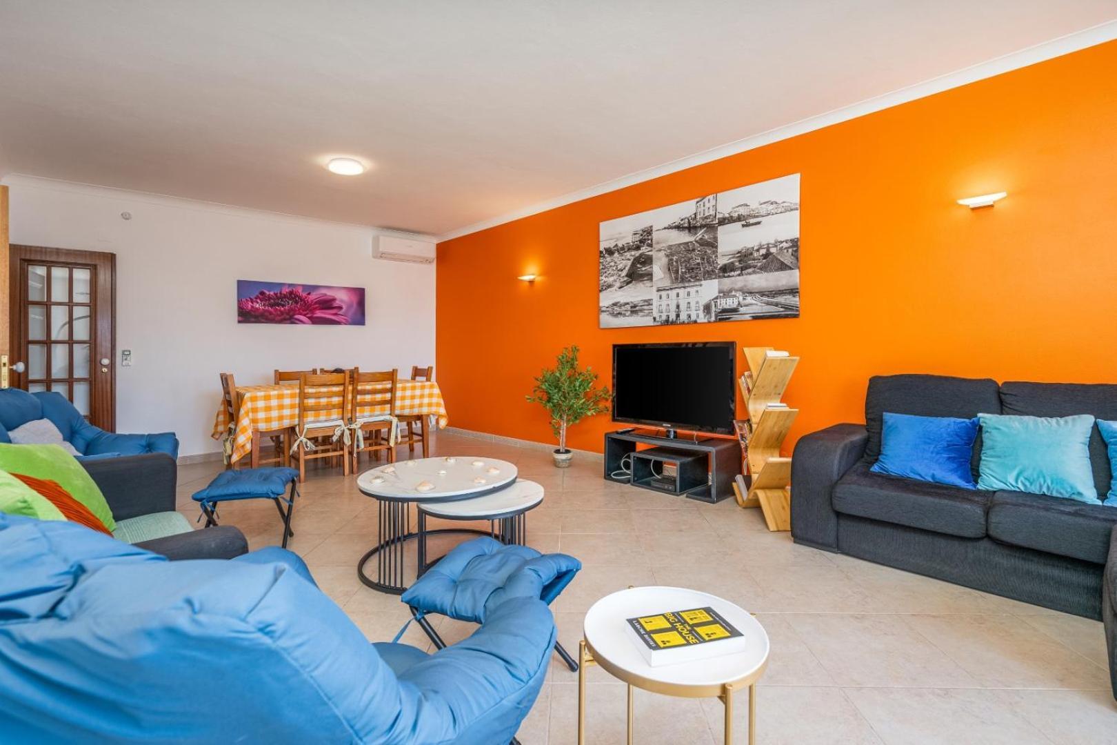 Two Bedroom - 110m2, Ac, Terrace, Wi-fi